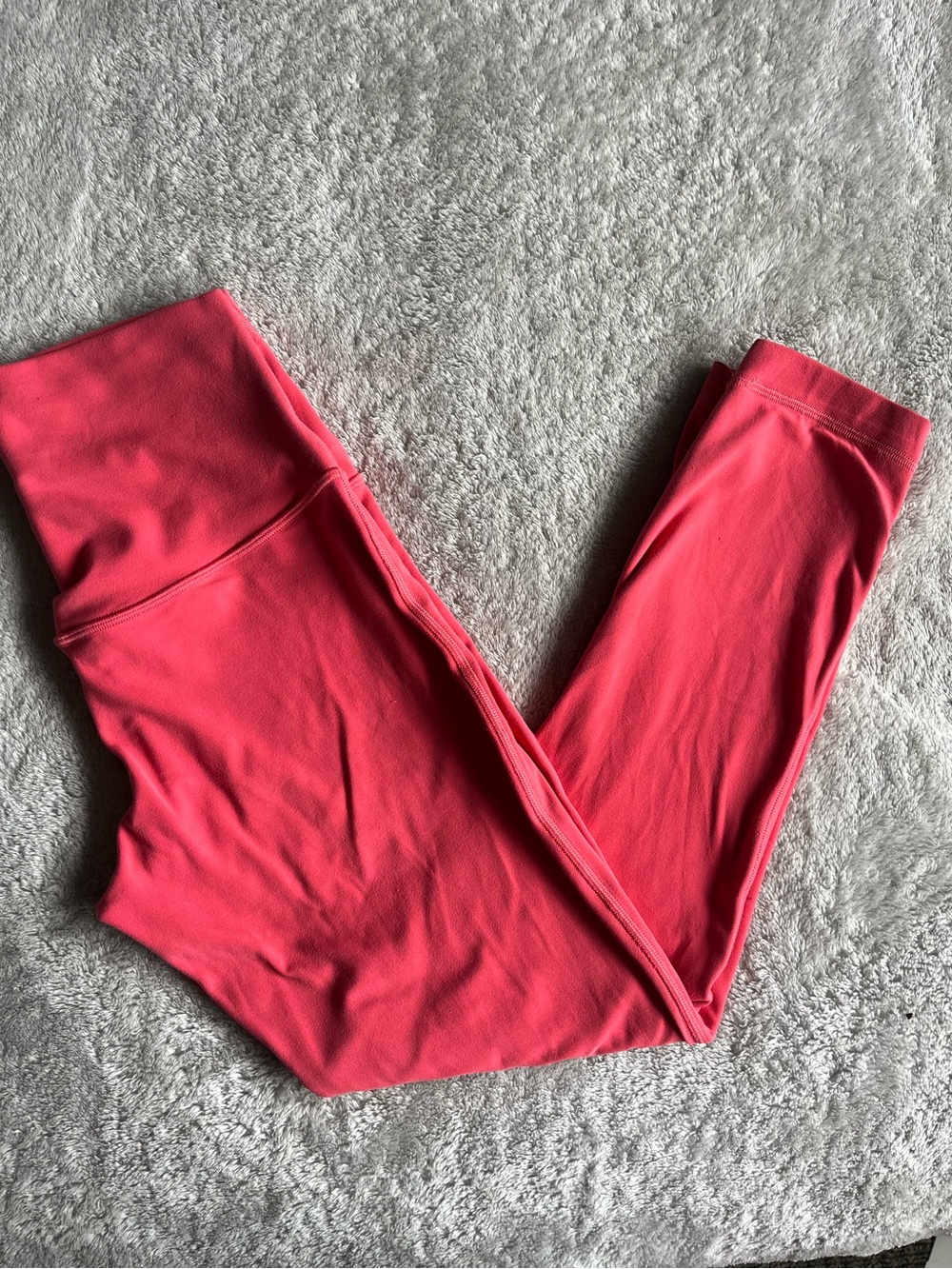 Lululemon Align High-Rise Crop 23" Leggings size 6 in Pale Raspberry